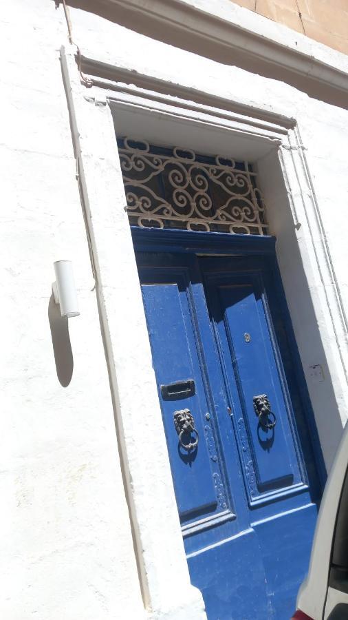 Door Nine -Townhouse With Harbour Views Villa Ил-Фурияна Екстериор снимка