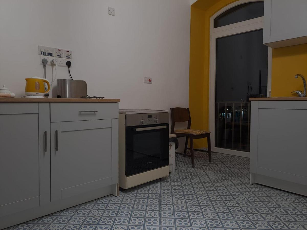 Door Nine -Townhouse With Harbour Views Villa Ил-Фурияна Екстериор снимка